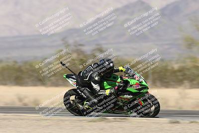 media/Dec-01-2025-Moto Forza (Mon) [[2daa91e15f]]/2-Intermediate Group/Session 3 (Turn 7 Inside Pans)/